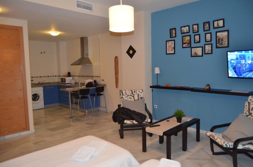 Apartamentos Canasteros Malaga Ngoại thất bức ảnh
