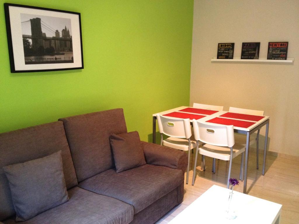 Apartamentos Canasteros Malaga Phòng bức ảnh