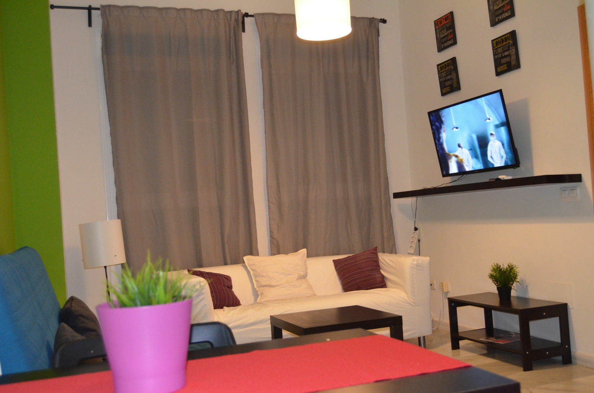 Apartamentos Canasteros Malaga Ngoại thất bức ảnh